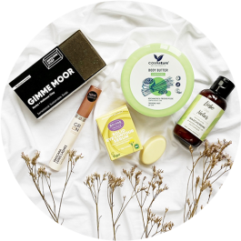 Naturkosmetik Box - Charmybox Januar 2022